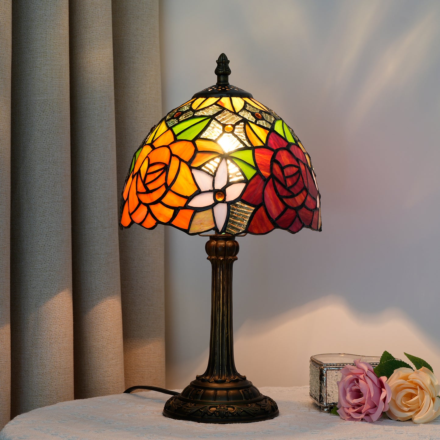 Tiffany Ruusu Pöytävalaisin 20cm x 36.5cm