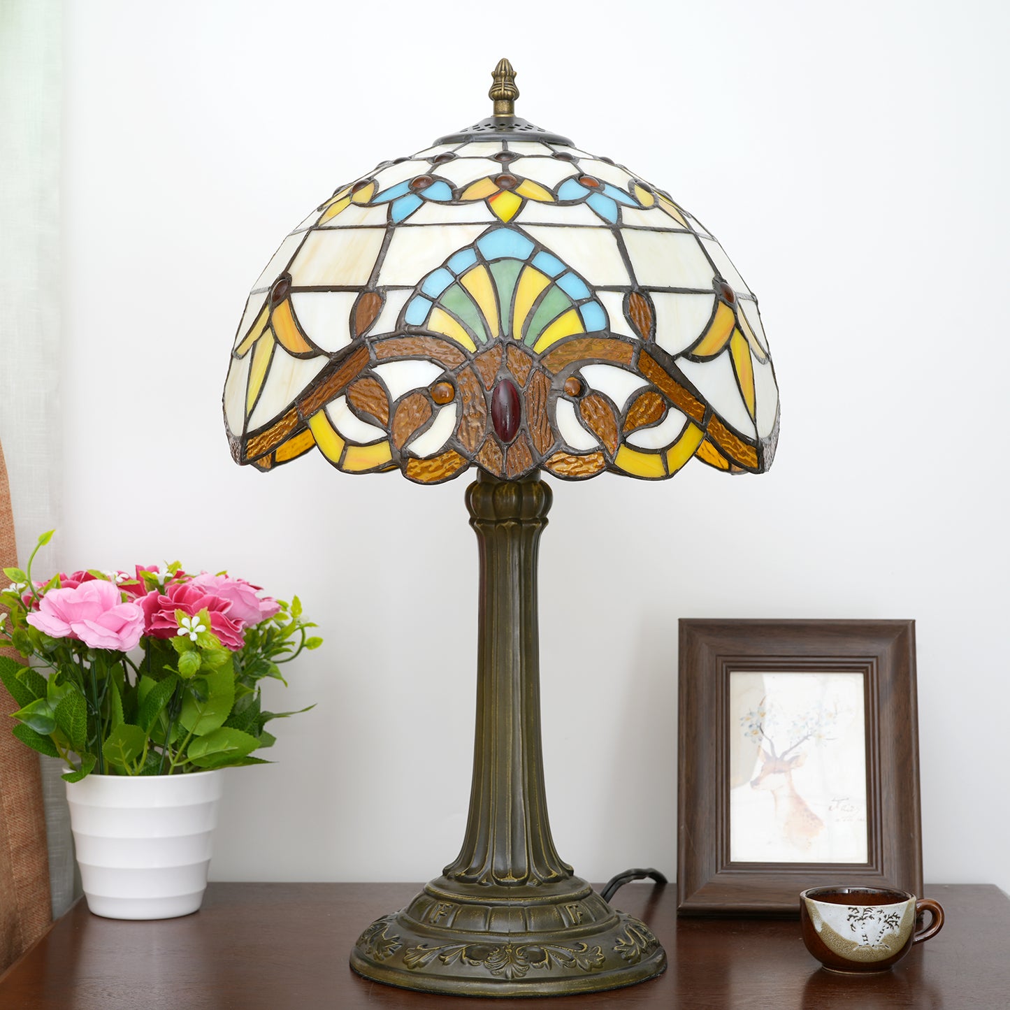 Tiffany Iso Vaalea Barokki Pöytävalaisin 30 cm x 50 cm