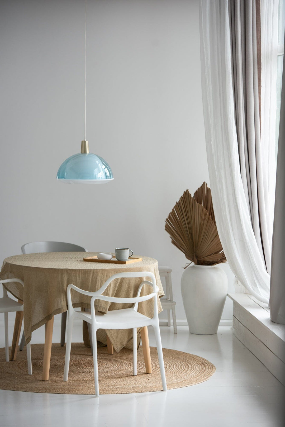 Kuplat 400 riippuvalaisin Yki Nummi, Akvamariini